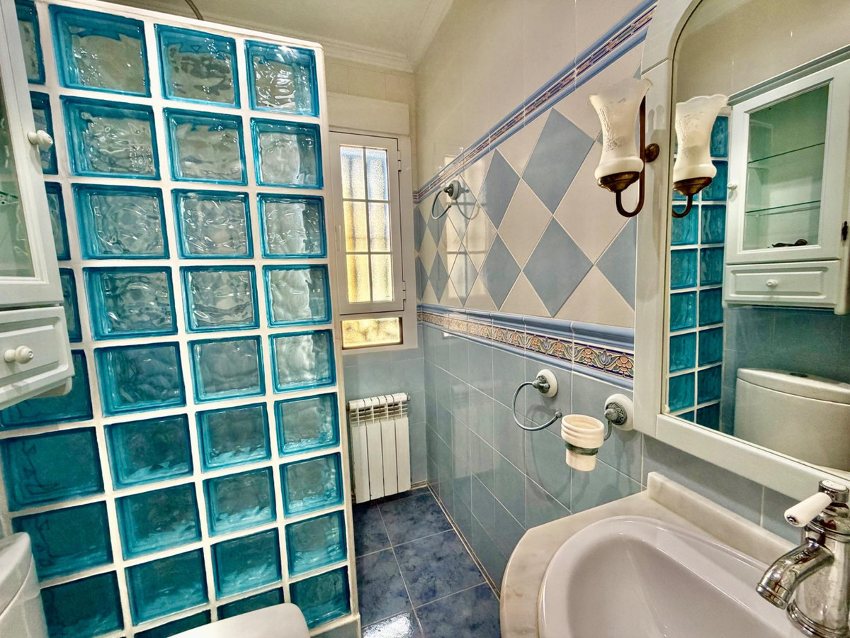 Huis te koop in La Zenia | 4 slaapkamers H5498611