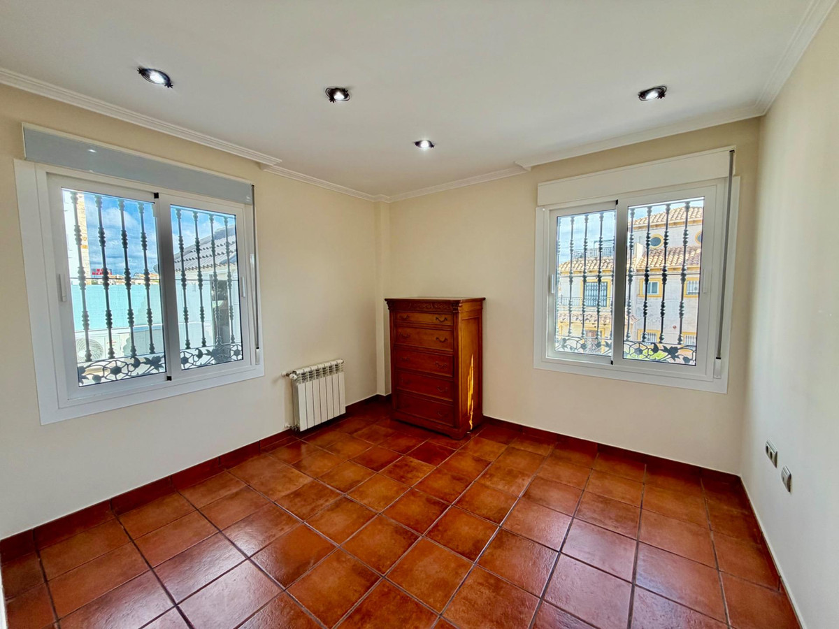 Huis te koop in La Zenia | 4 slaapkamers H5498611