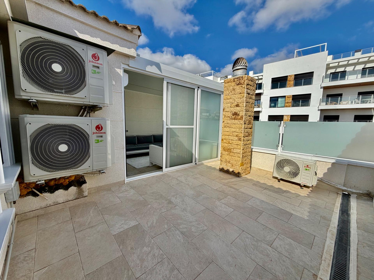 Huis te koop in La Zenia | 4 slaapkamers H5498611