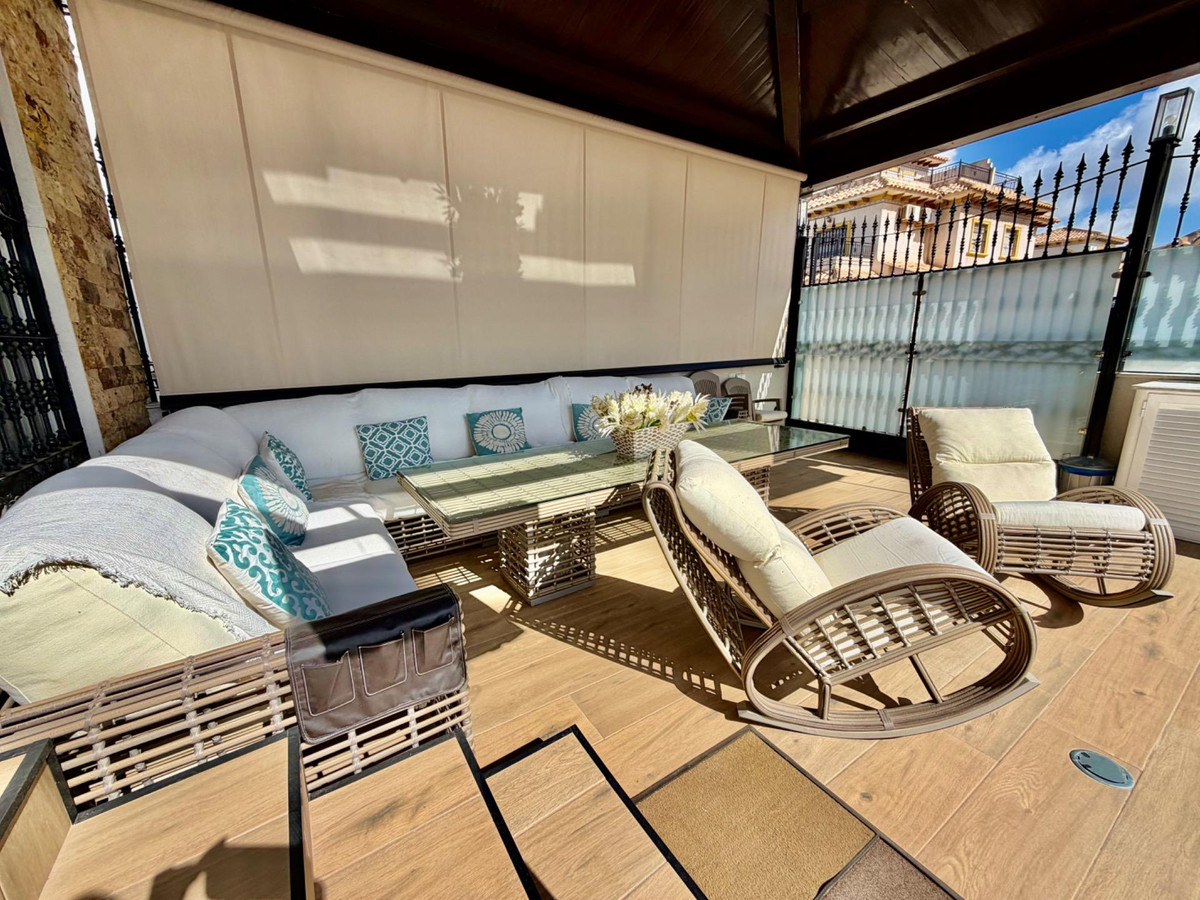 Huis te koop in La Zenia | 4 slaapkamers H5498611