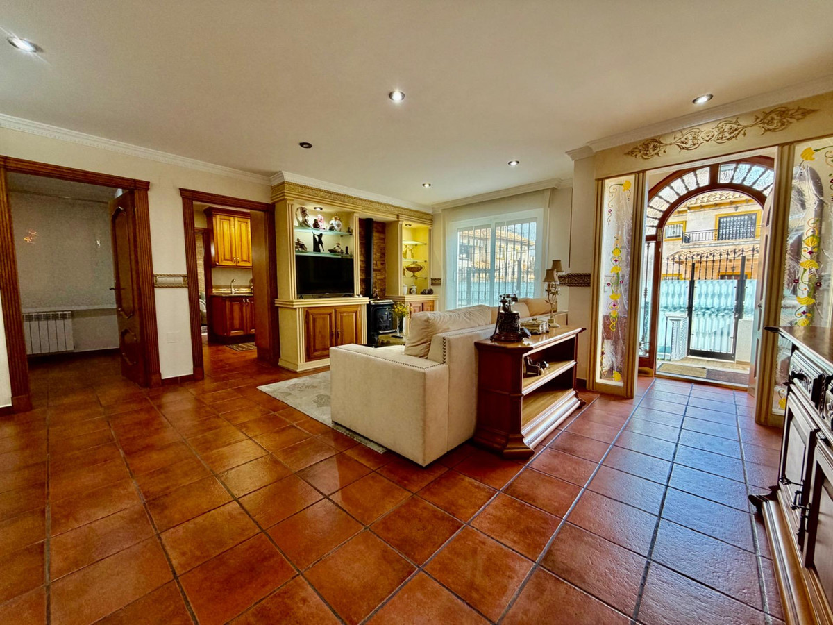 Huis te koop in La Zenia | 4 slaapkamers H5498611