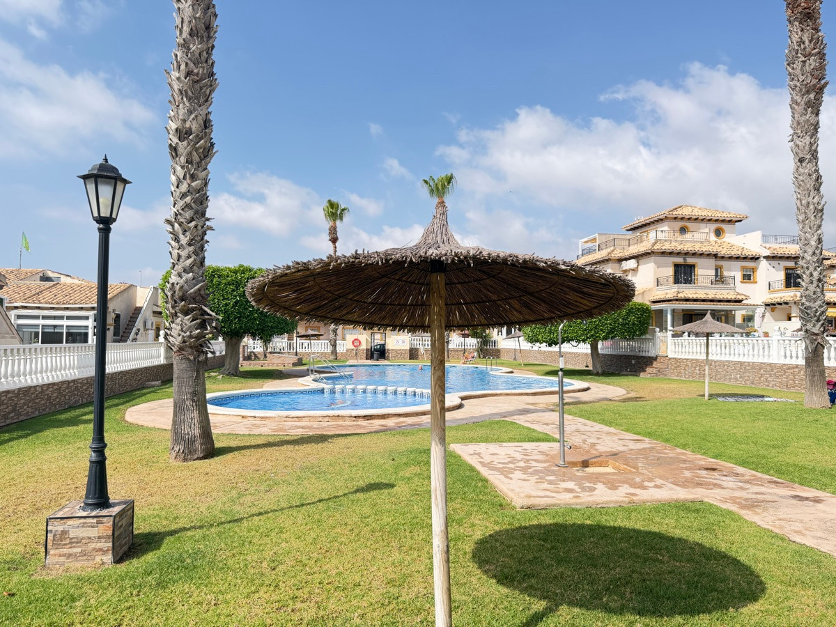 Huis te koop in La Zenia | 2 slaapkamers H5503135