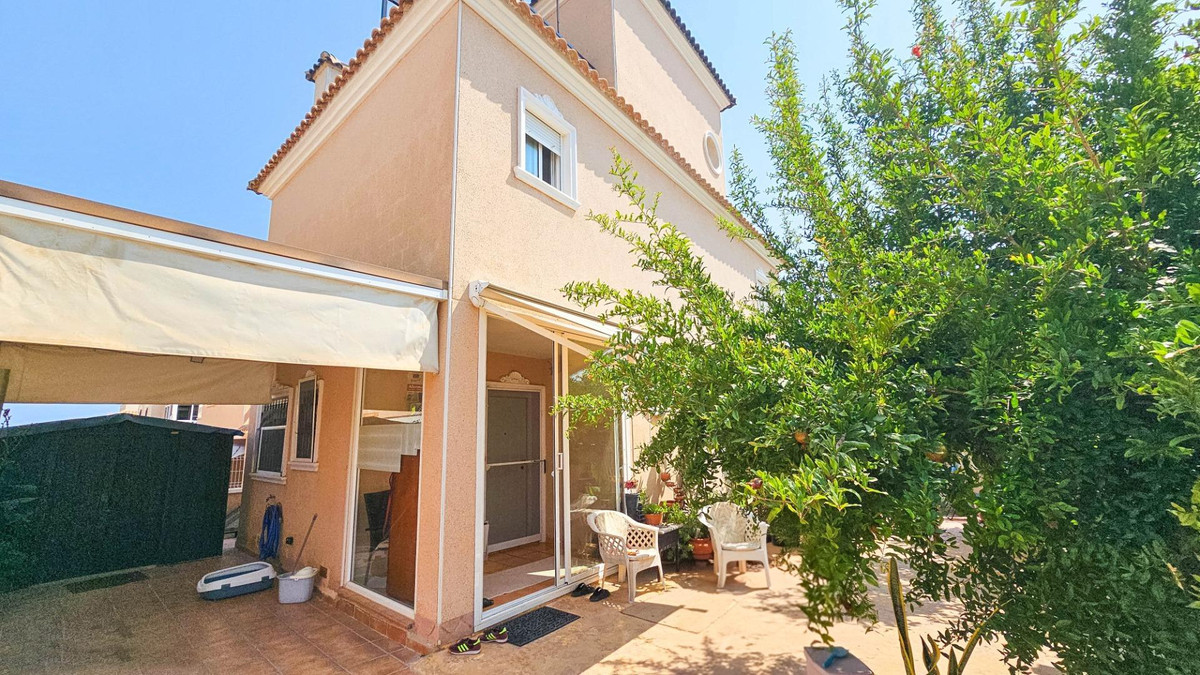 Huis te koop in La Zenia | 3 slaapkamers H5520322