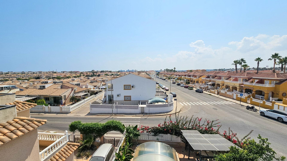 Huis te koop in La Zenia | 3 slaapkamers H5520322