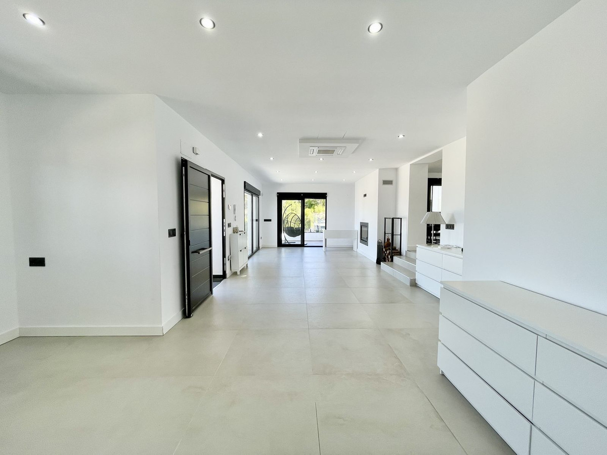 Property main view 14