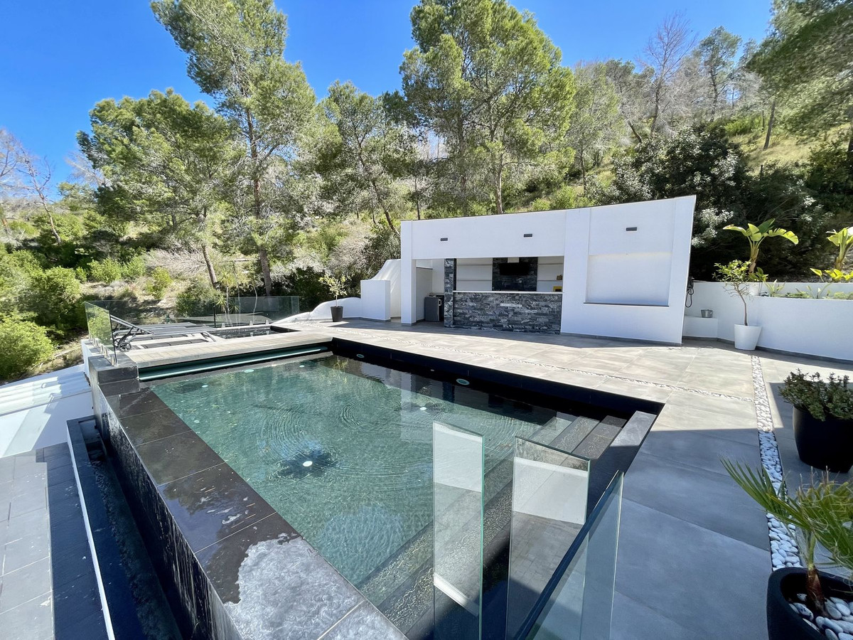 Property main view 40