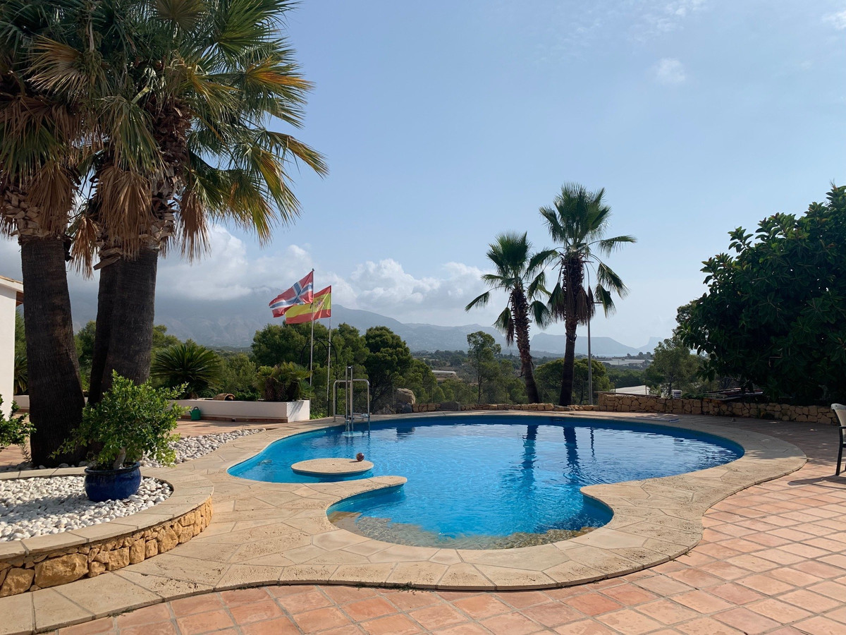 Huis te koop in L'Alfás del Pi | 9 slaapkamers H4218160