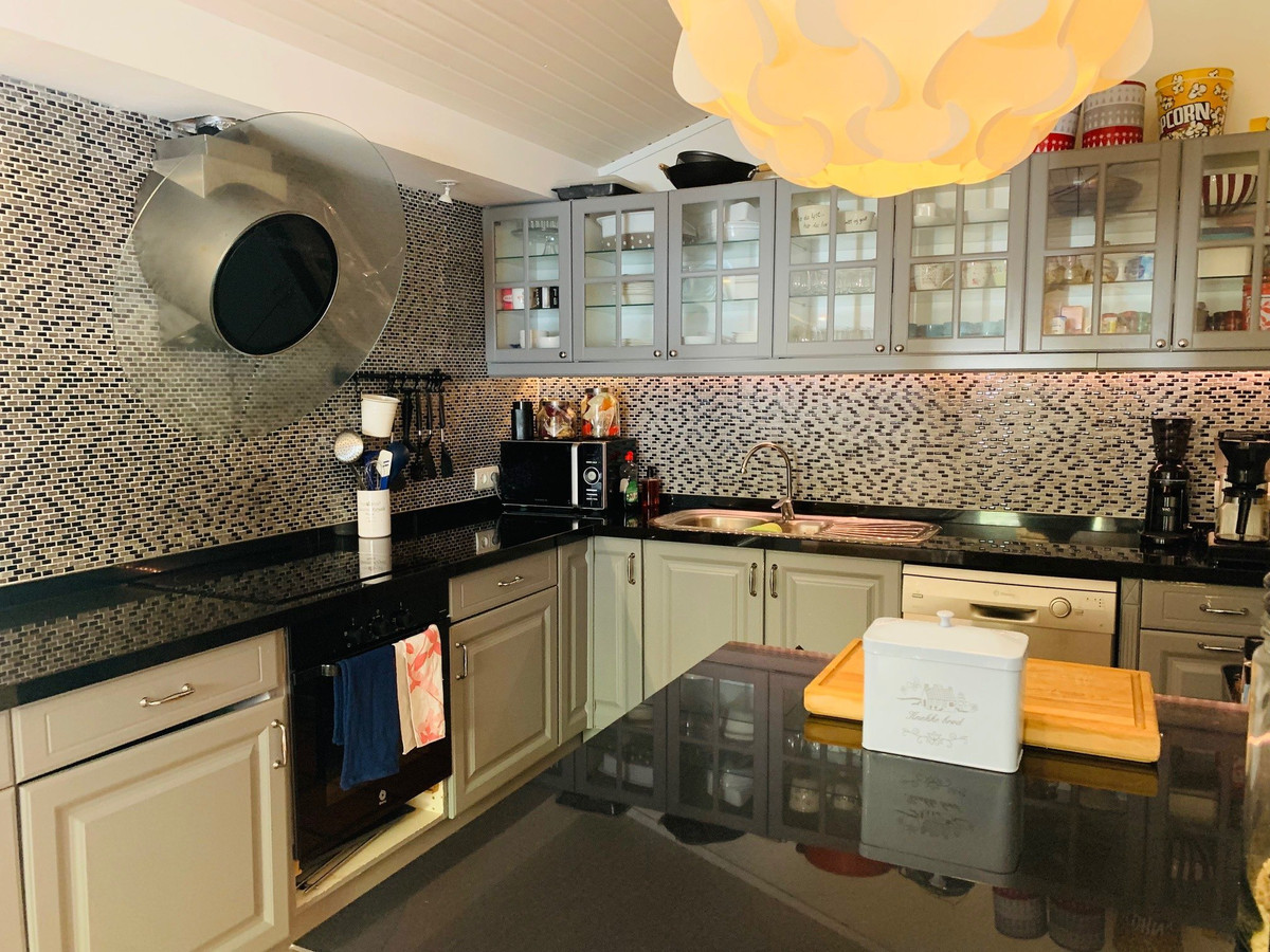 Huis te koop in L'Alfás del Pi | 9 slaapkamers H4218160