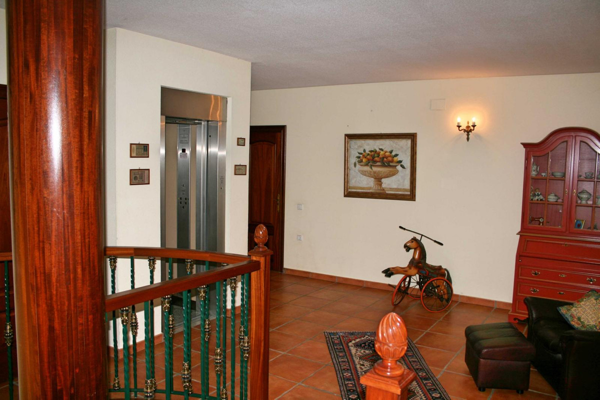 Huis te koop in L'Alfás del Pi | 5 slaapkamers H4347712