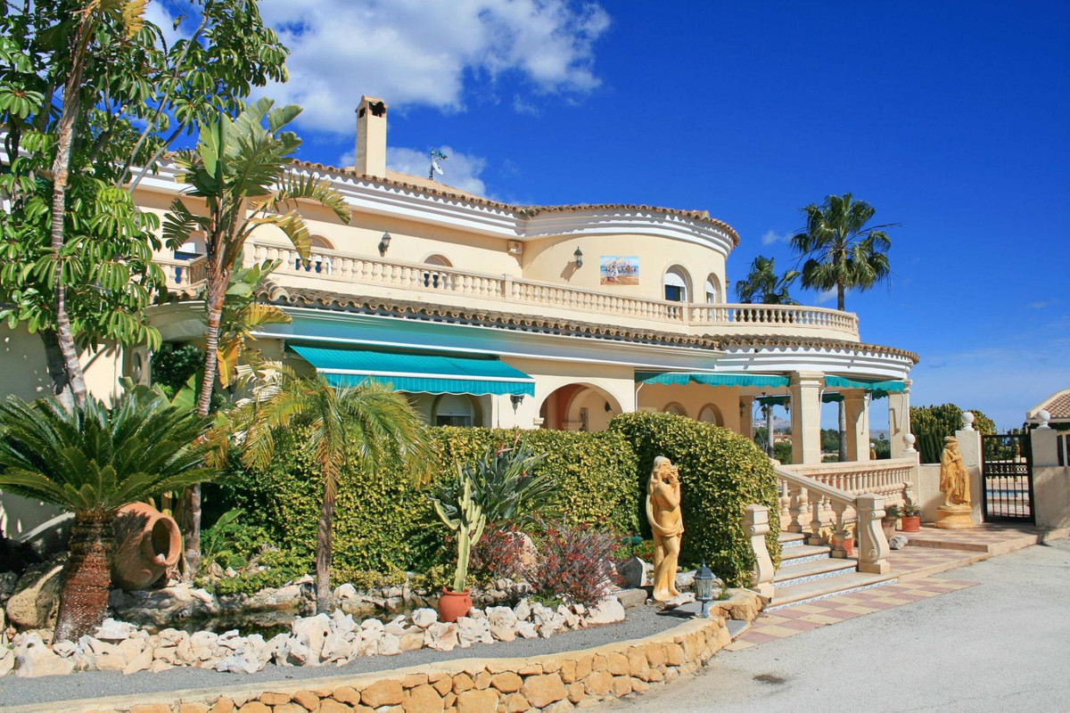 Huis te koop in L'Alfás del Pi | 5 slaapkamers H4347712