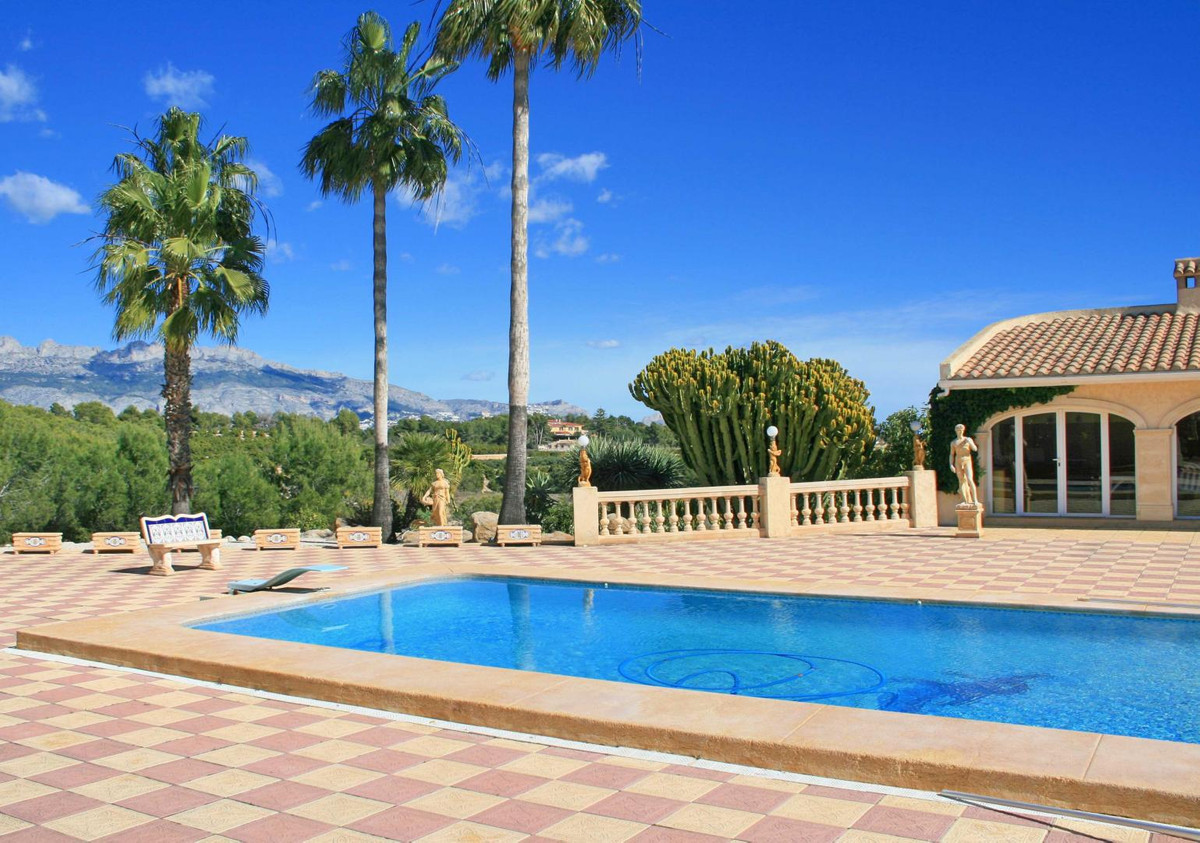 Huis te koop in L'Alfás del Pi | 5 slaapkamers H4347712