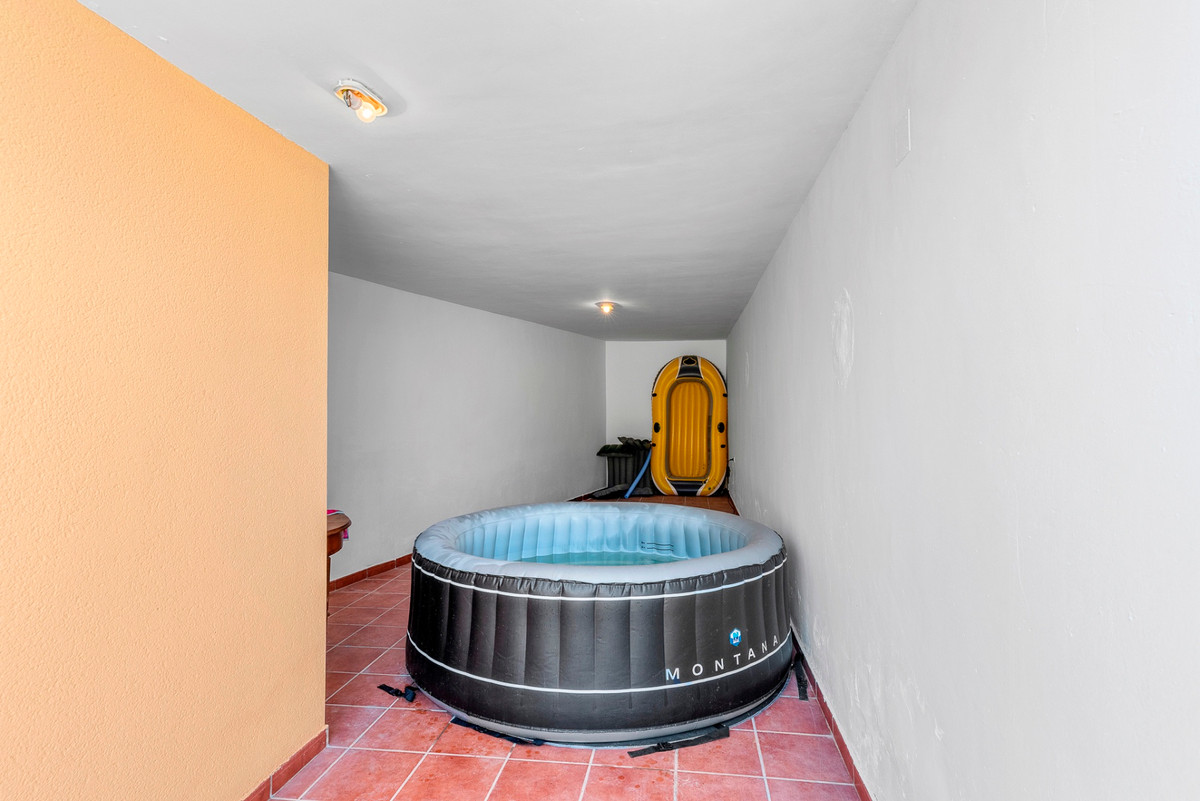 Property main view 32