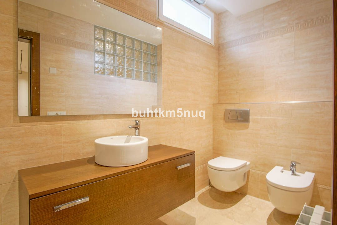 Huis te koop in L'Alfás del Pi | 5 slaapkamers H5311141