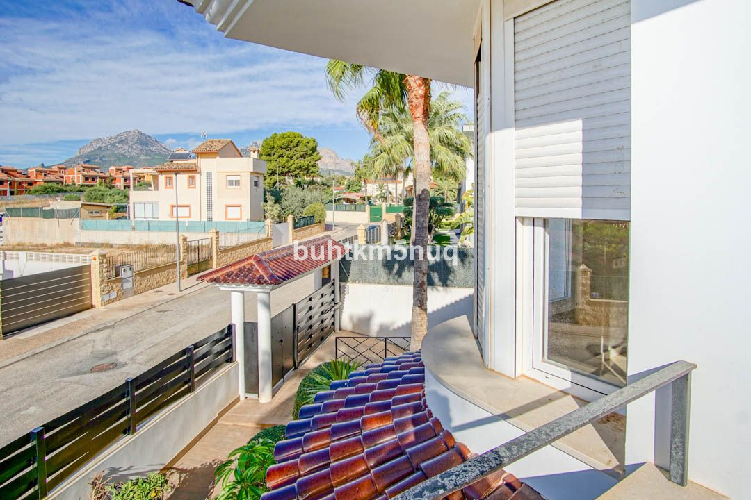 Huis te koop in L'Alfás del Pi | 5 slaapkamers H5311141