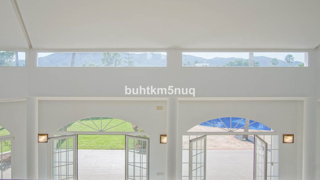 Huis te koop in L'Alfás del Pi | 5 slaapkamers H5311141