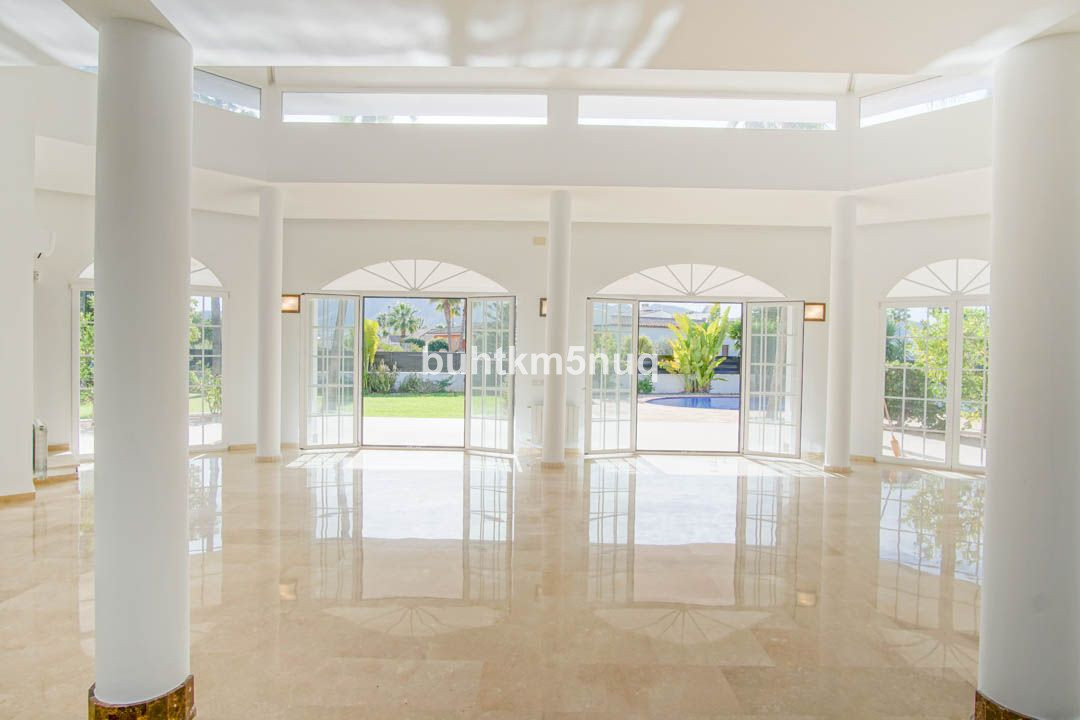 Huis te koop in L'Alfás del Pi | 5 slaapkamers H5311141