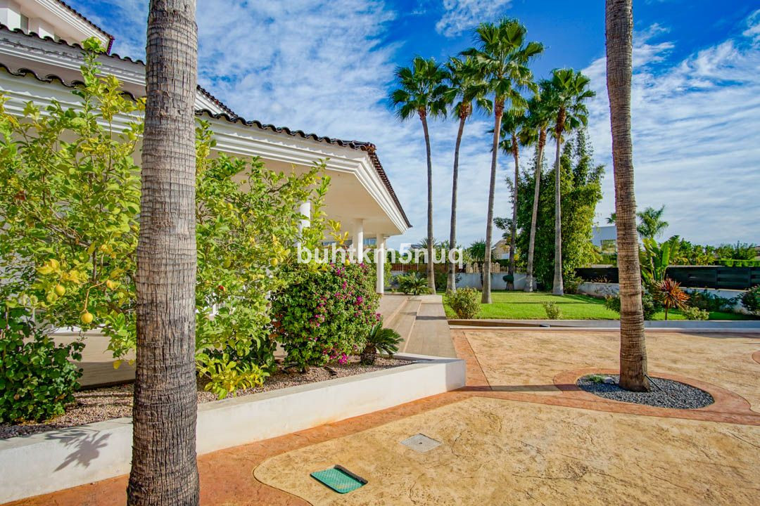 Huis te koop in L'Alfás del Pi | 5 slaapkamers H5311141