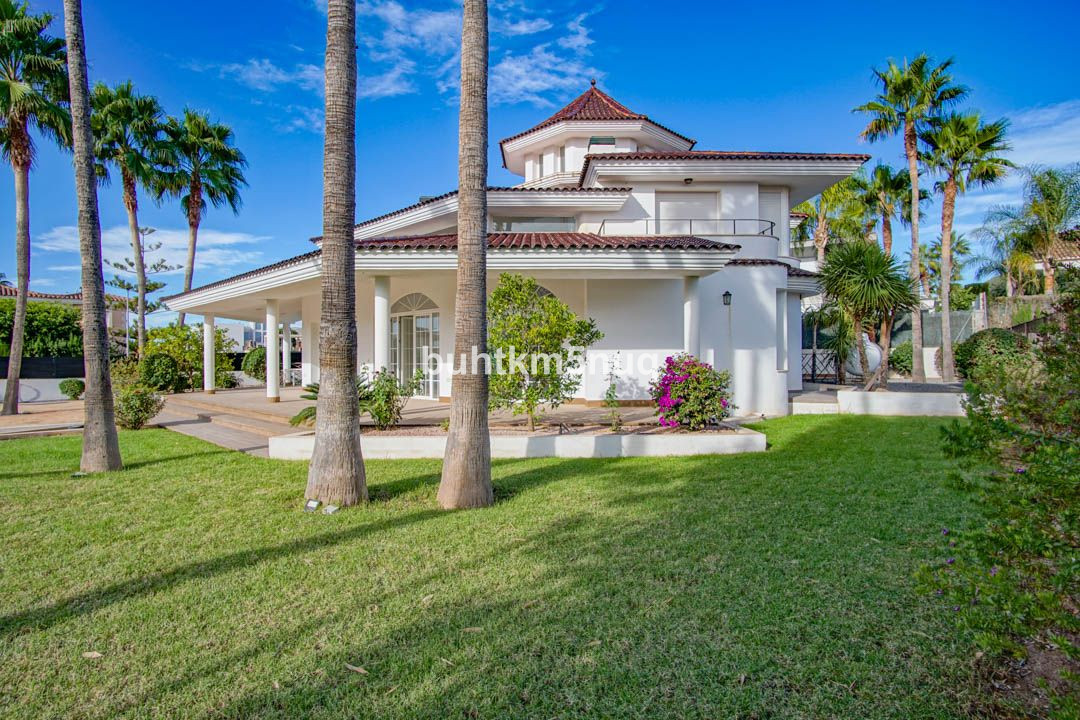 Huis te koop in L'Alfás del Pi | 5 slaapkamers H5311141