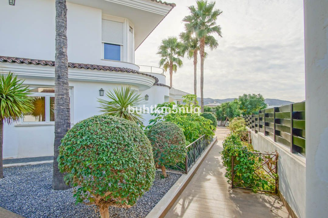 Huis te koop in L'Alfás del Pi | 5 slaapkamers H5311141