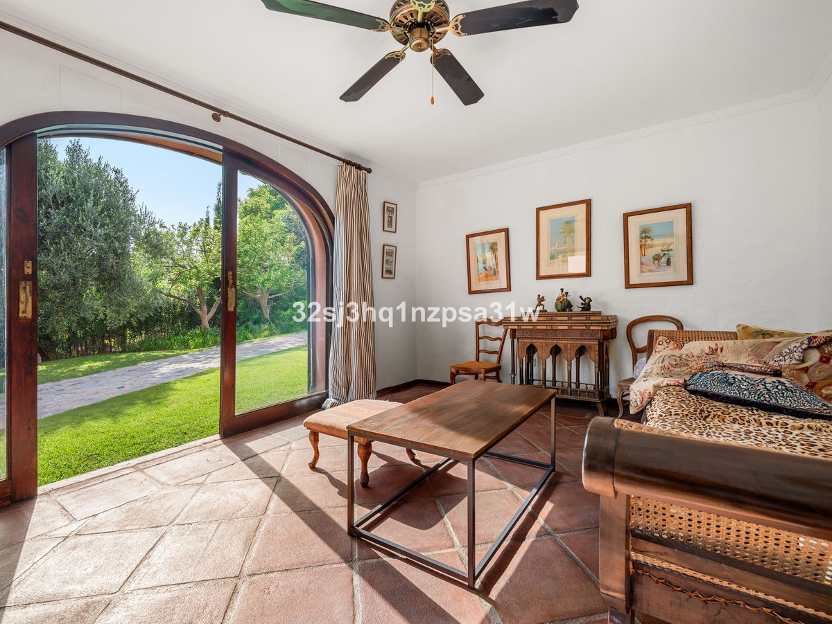 Huis te koop in Nueva Andalucía | 5 slaapkamers H5062681
