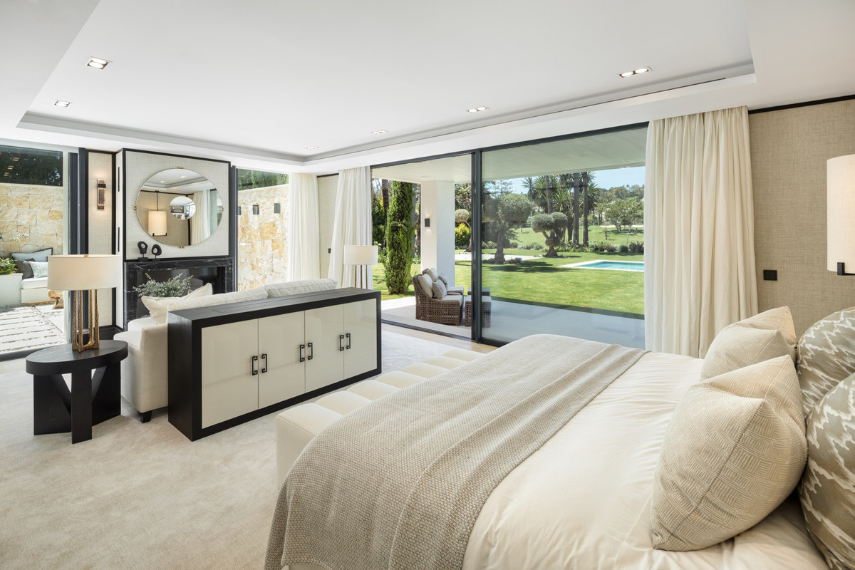 Huis te koop in Las Brisas | 7 slaapkamers H5130388