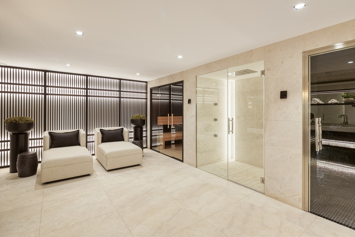 Huis te koop in Las Brisas | 7 slaapkamers H5130388