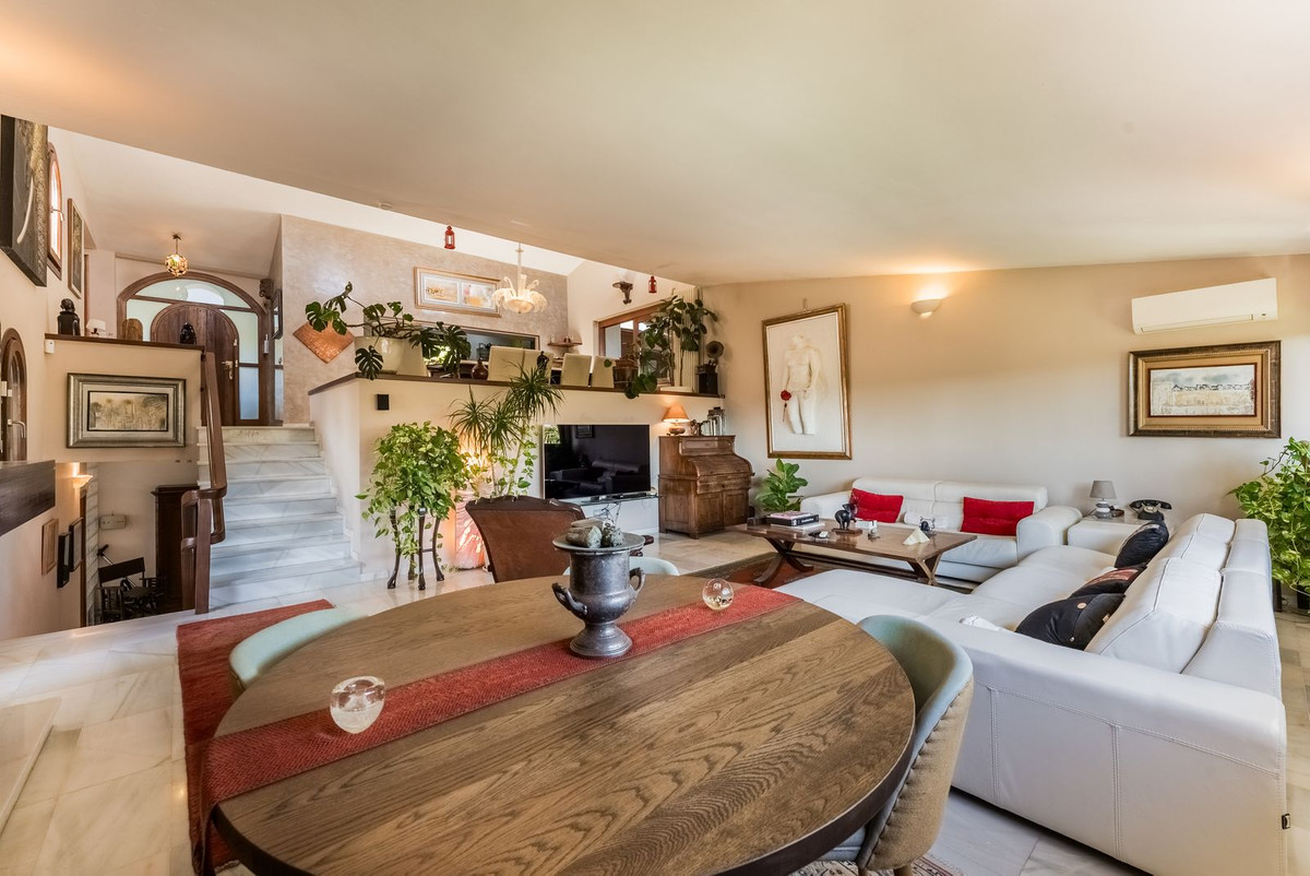 Huis te koop in Las Brisas | 7 slaapkamers H5222131