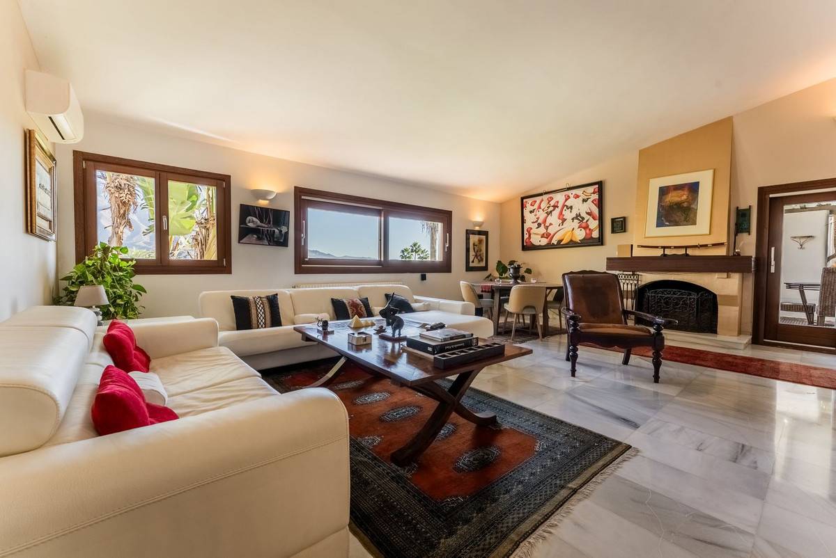 Huis te koop in Las Brisas | 7 slaapkamers H5222131