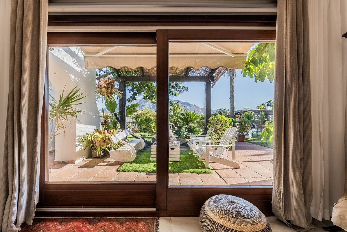 Huis te koop in Las Brisas | 7 slaapkamers H5222131