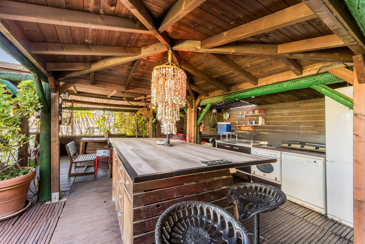 Huis te koop in Las Brisas | 7 slaapkamers H5222131