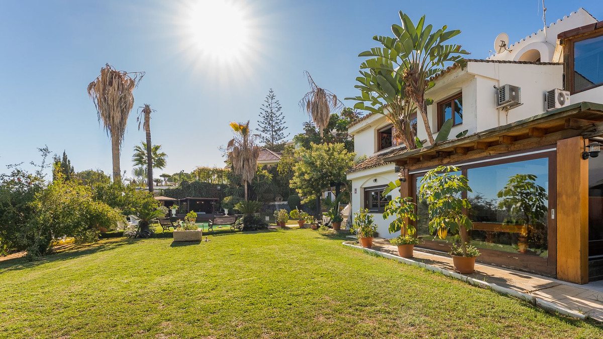 Huis te koop in Las Brisas | 7 slaapkamers H5222131