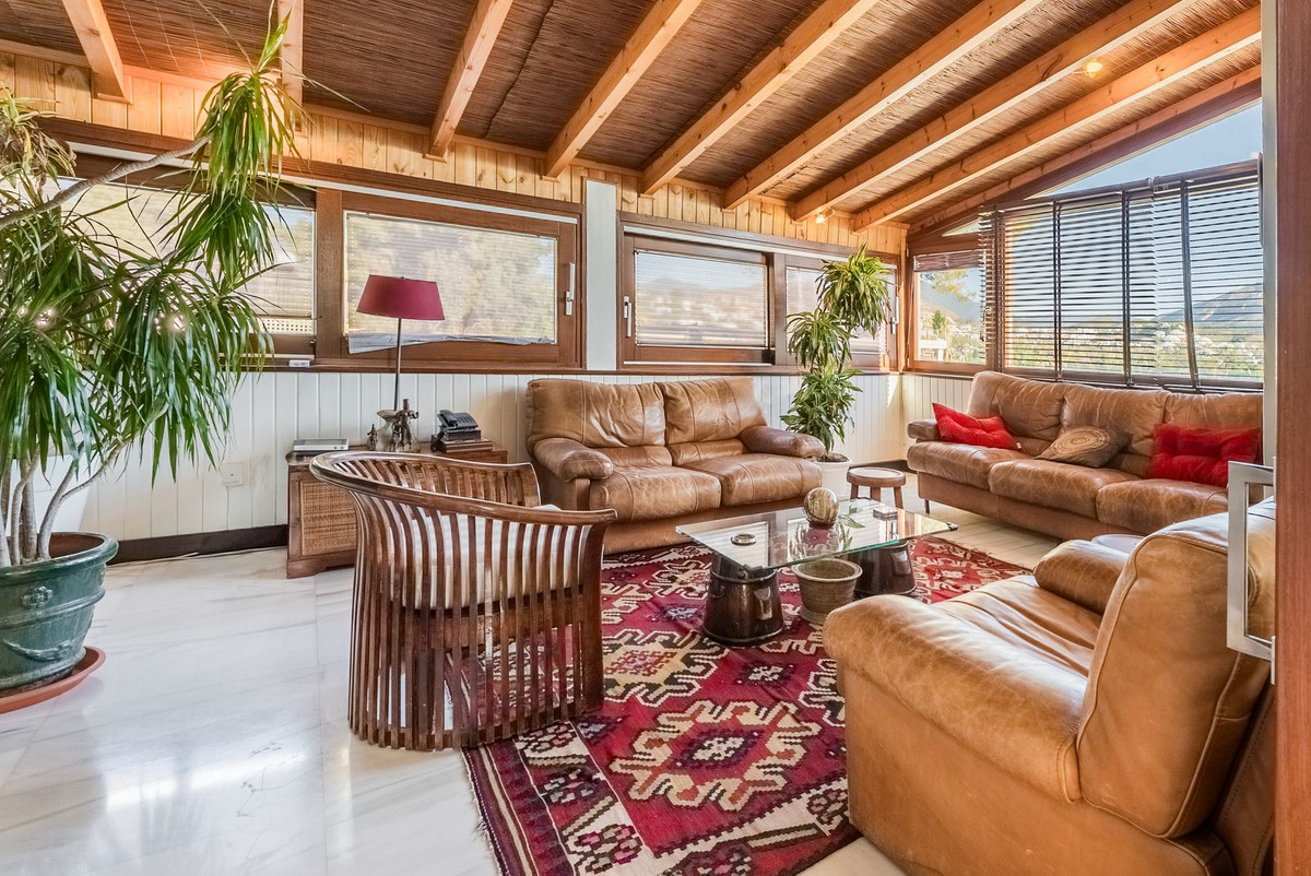 Huis te koop in Las Brisas | 7 slaapkamers H5222131