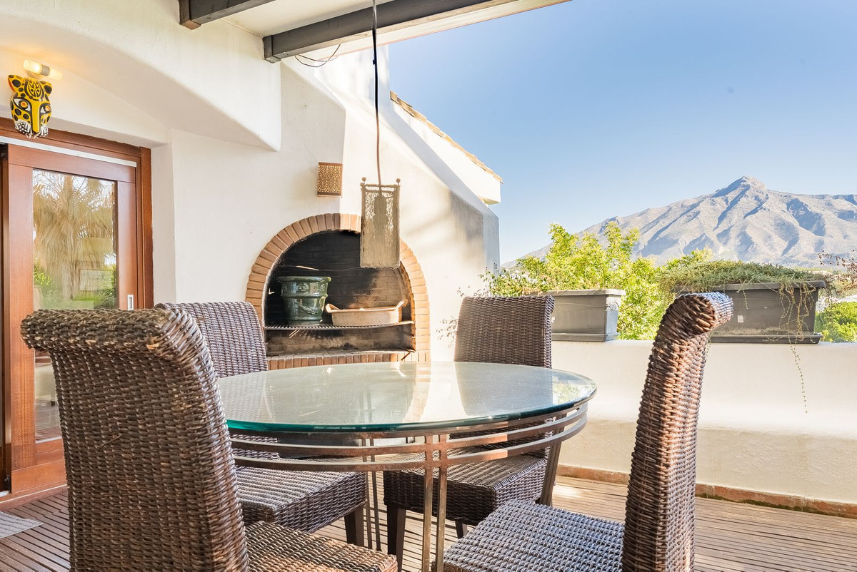 Huis te koop in Las Brisas | 7 slaapkamers H5222131