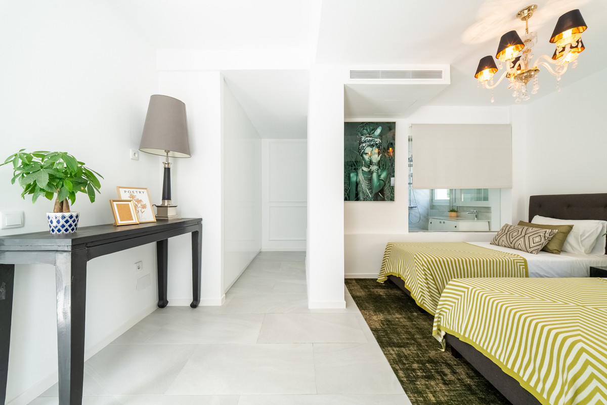 Property main view 32