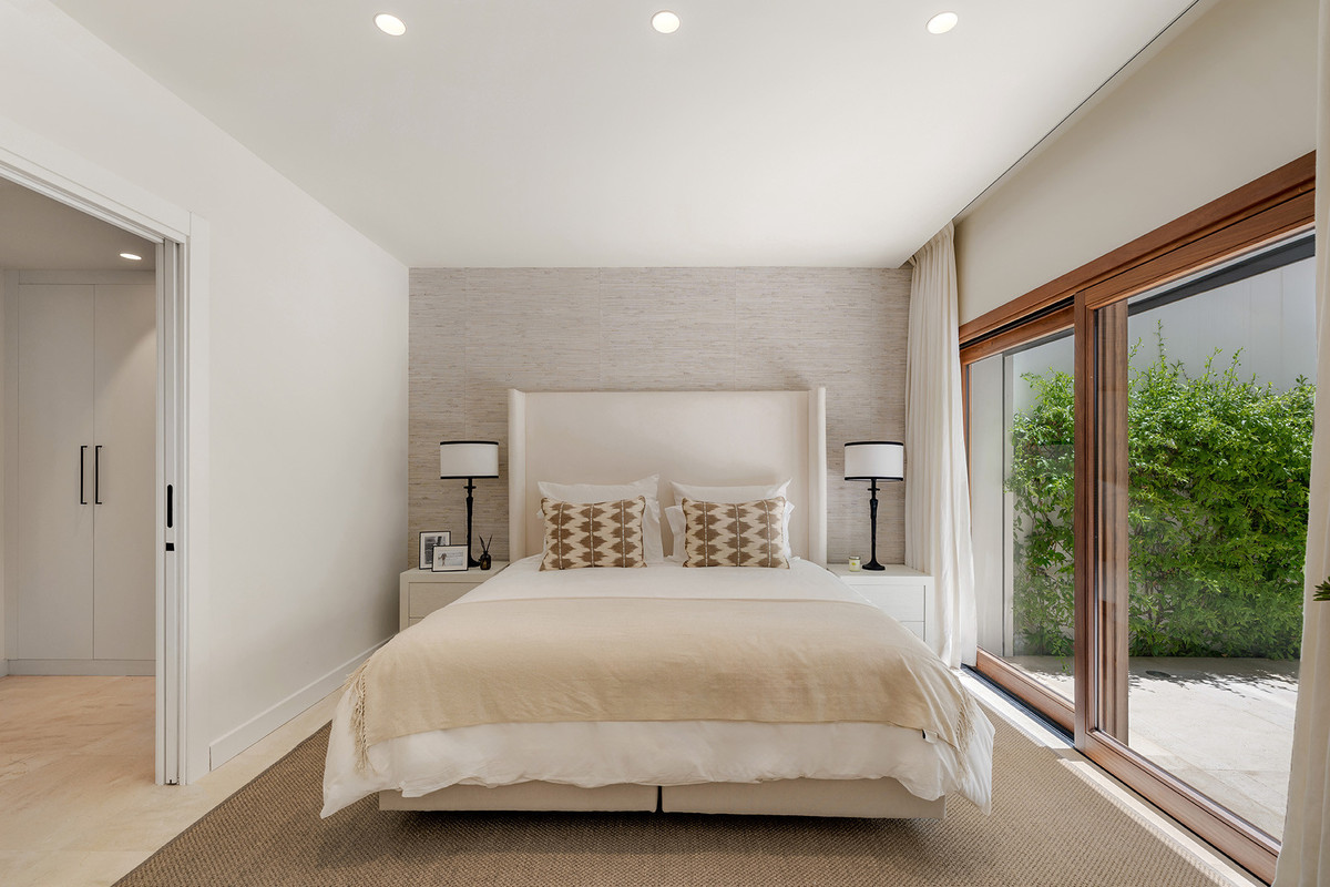 Property main view 40