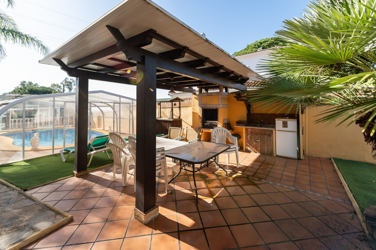 Huis te koop in Las Chapas | 4 slaapkamers H4905580