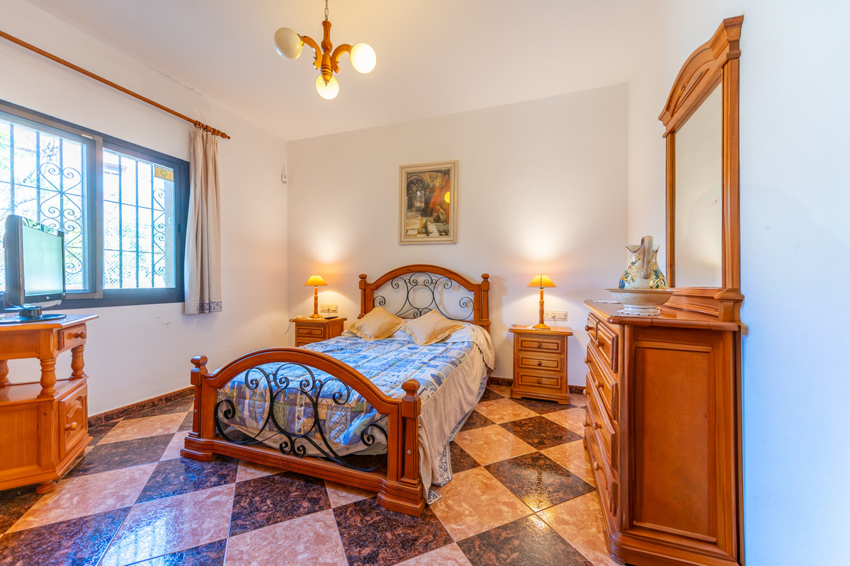Huis te koop in Las Chapas | 4 slaapkamers H4905580