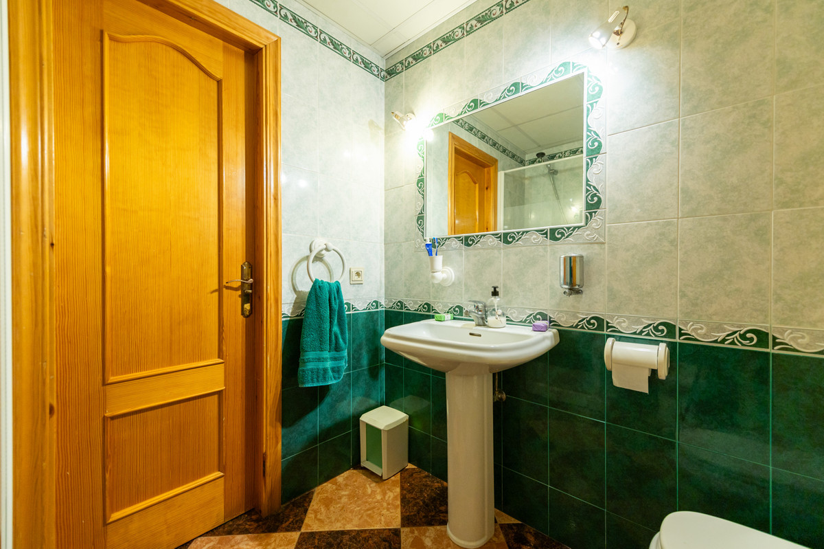Huis te koop in Las Chapas | 4 slaapkamers H4905580