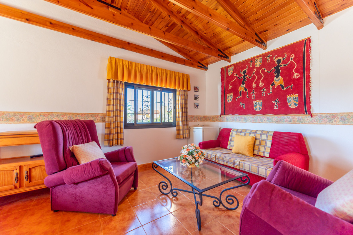 Huis te koop in Las Chapas | 4 slaapkamers H4905580