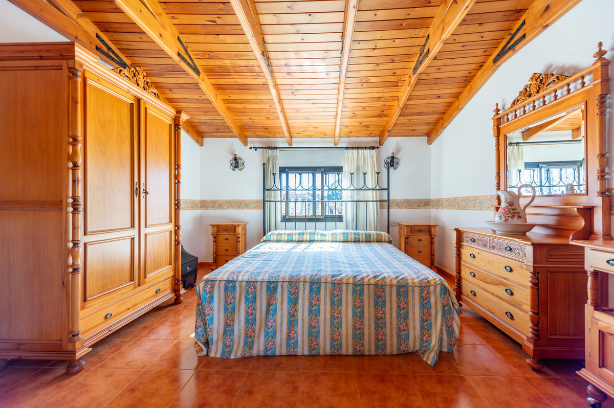 Huis te koop in Las Chapas | 4 slaapkamers H4905580