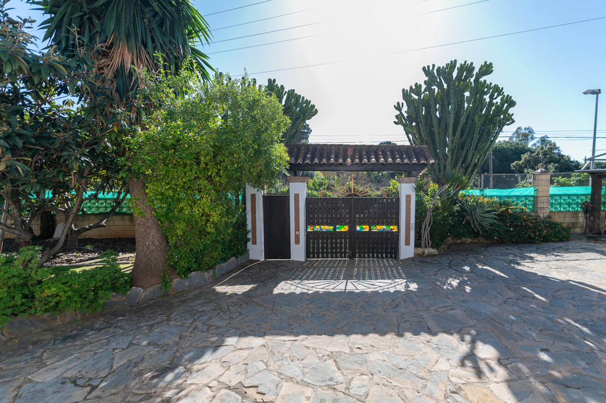 Huis te koop in Las Chapas | 4 slaapkamers H4905580