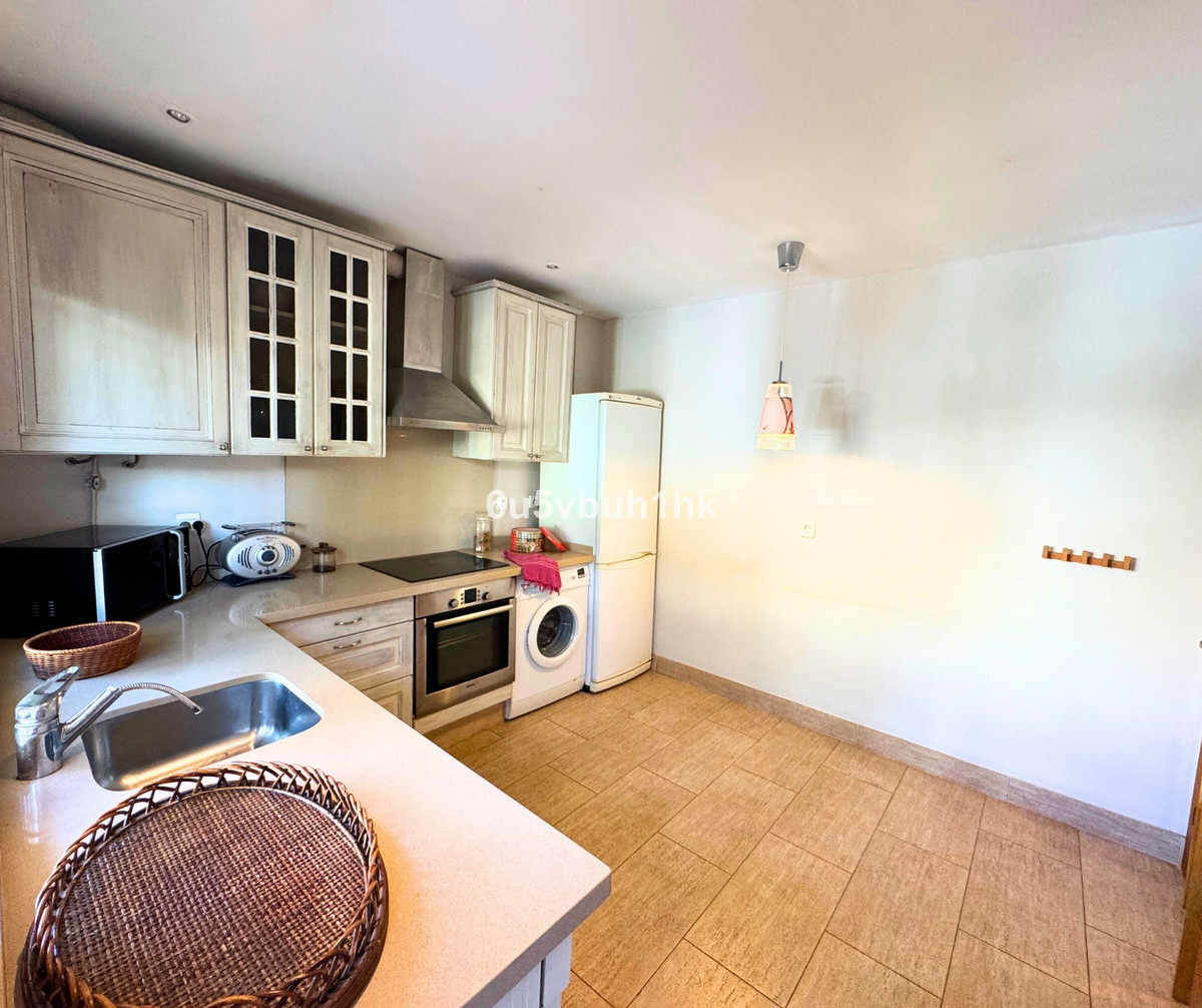 Geschakelde Woning in Las Chapas-13