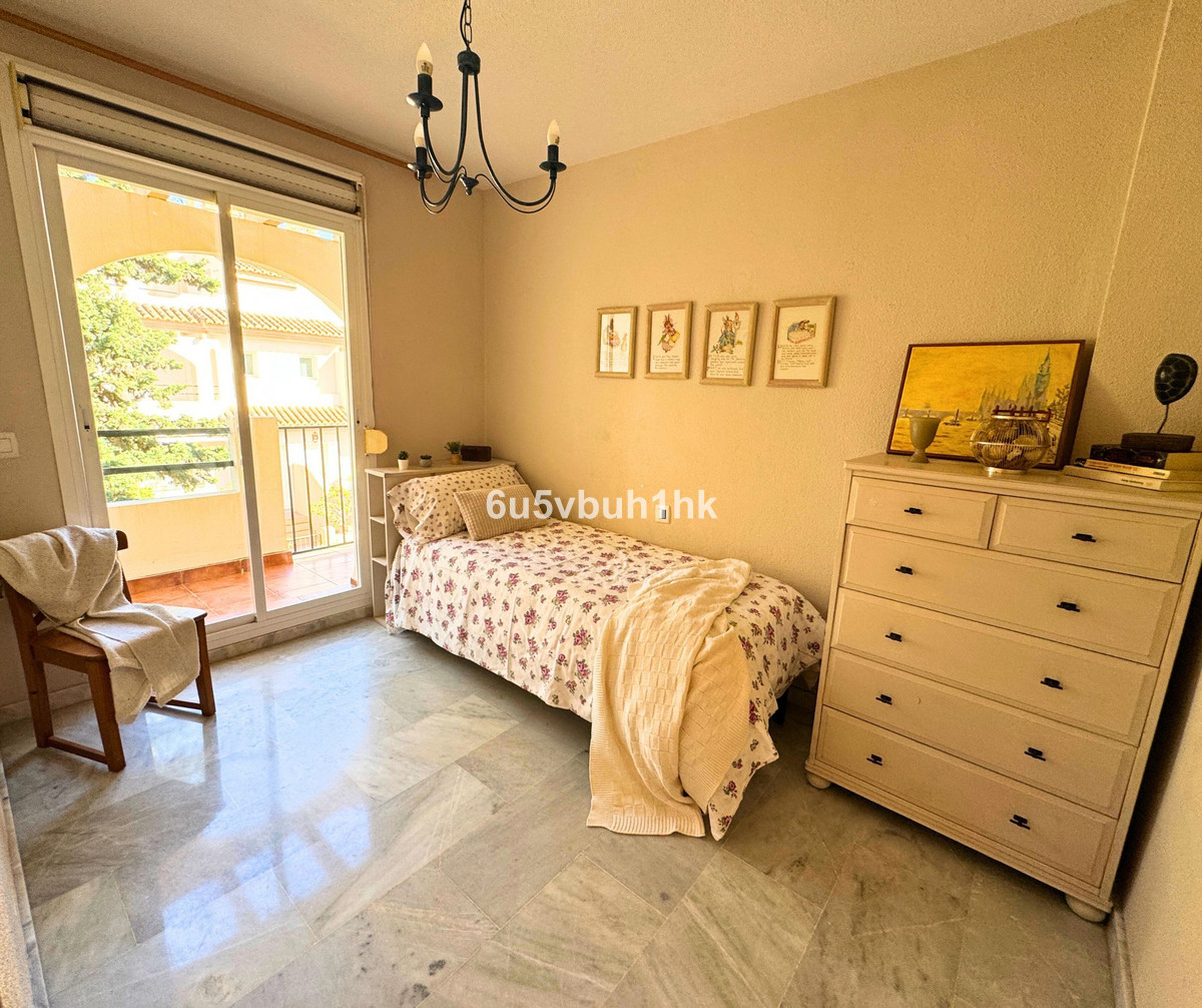Geschakelde Woning in Las Chapas-9