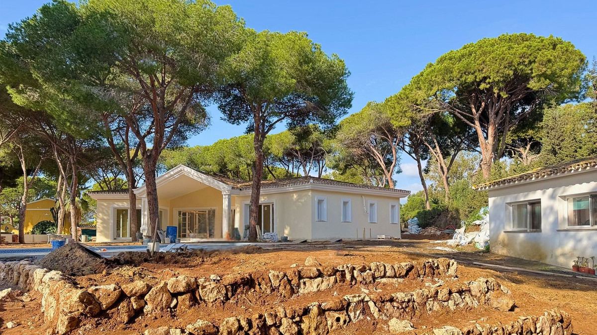 Vrijstaande Villa in Las Chapas-8