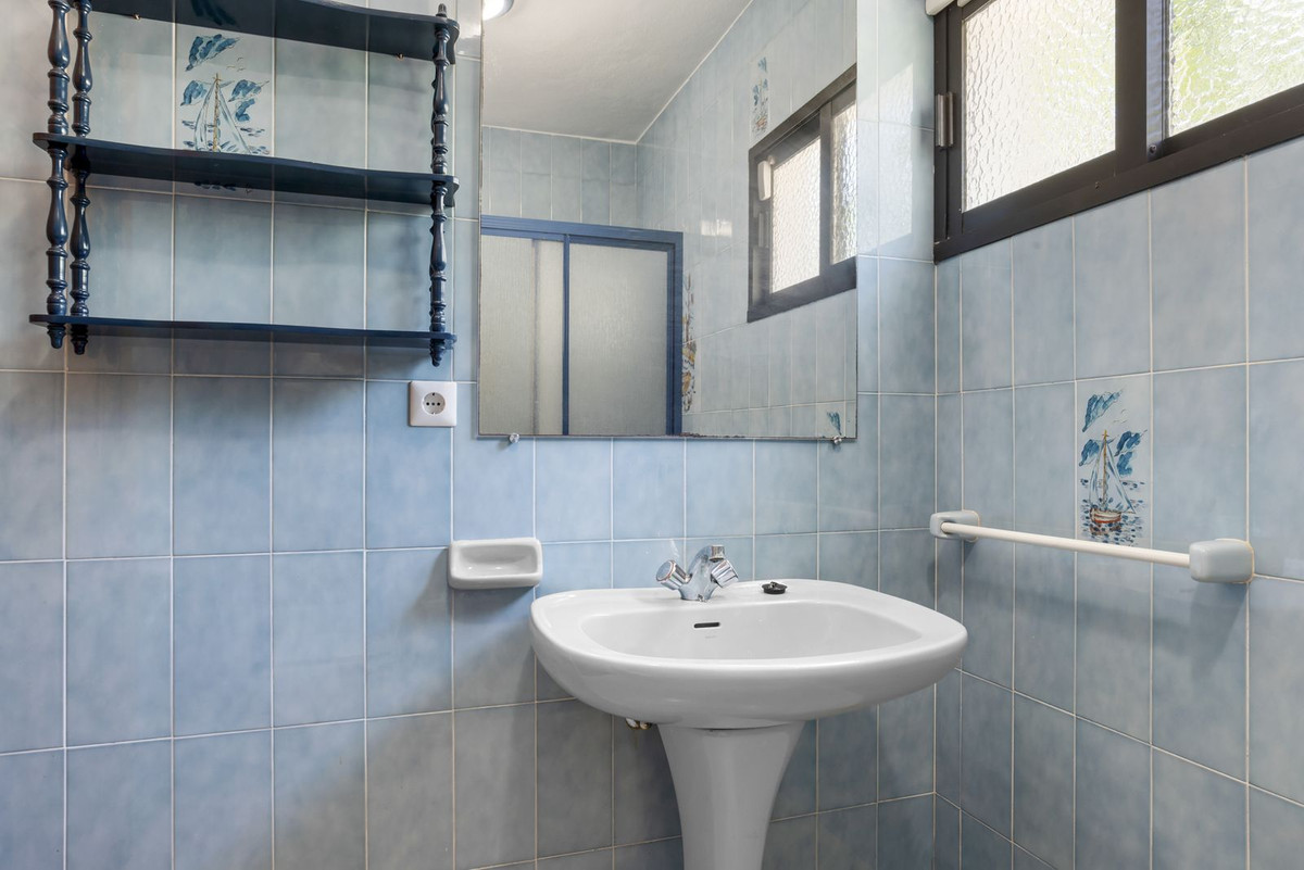 Huis te koop in Las Chapas | 4 slaapkamers H5083273