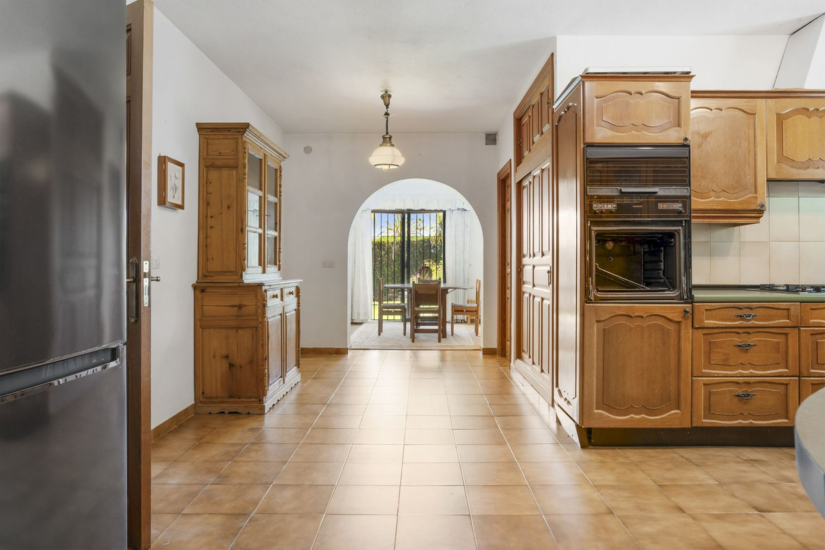 Huis te koop in Las Chapas | 4 slaapkamers H5083273