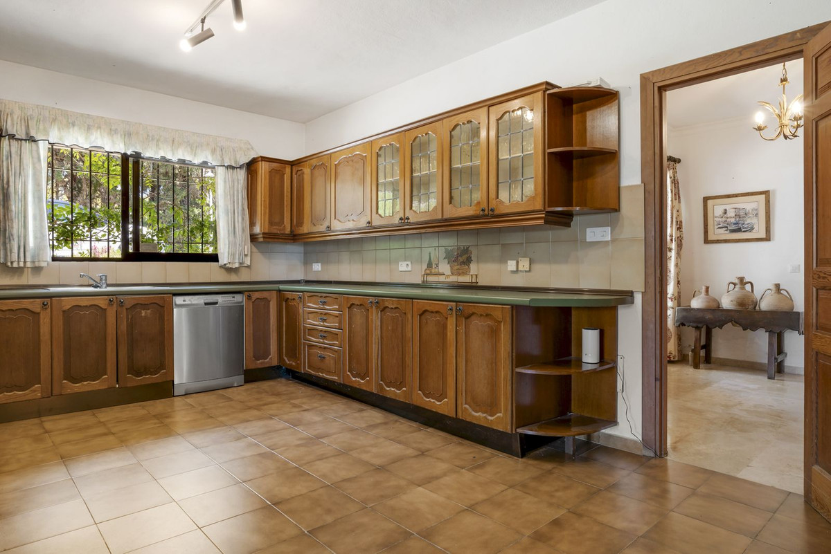 Huis te koop in Las Chapas | 4 slaapkamers H5083273