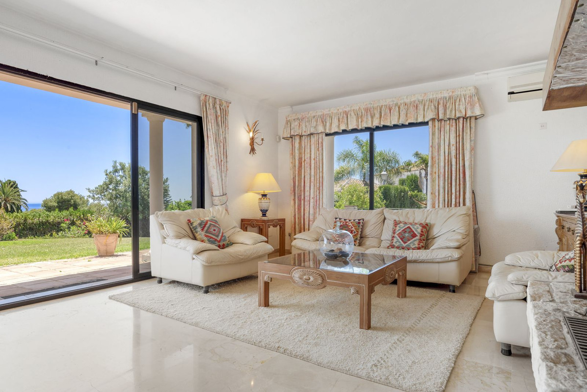 Huis te koop in Las Chapas | 4 slaapkamers H5083273