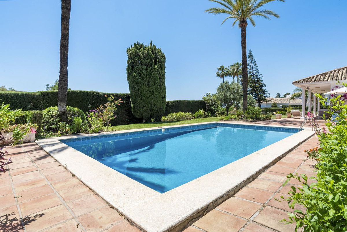 Huis te koop in Las Chapas | 4 slaapkamers H5083273