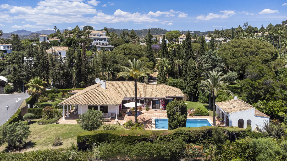 Huis te koop in Las Chapas | 4 slaapkamers H5083273
